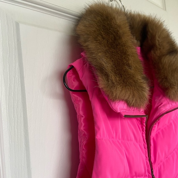 Faux fur collar quilted puffer vest Talbots - Picture 5 of 9